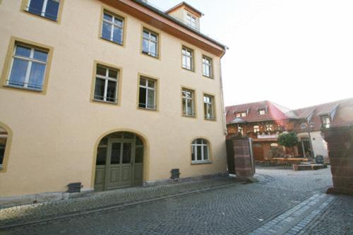 Deckerts Hotel Am Katharinenstift لوثرستادت ايسليبن المظهر الخارجي الصورة