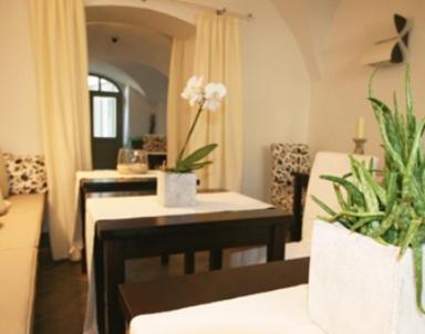Deckerts Hotel Am Katharinenstift لوثرستادت ايسليبن المظهر الخارجي الصورة